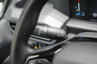 Ford Transit Custom – thumbnail 19