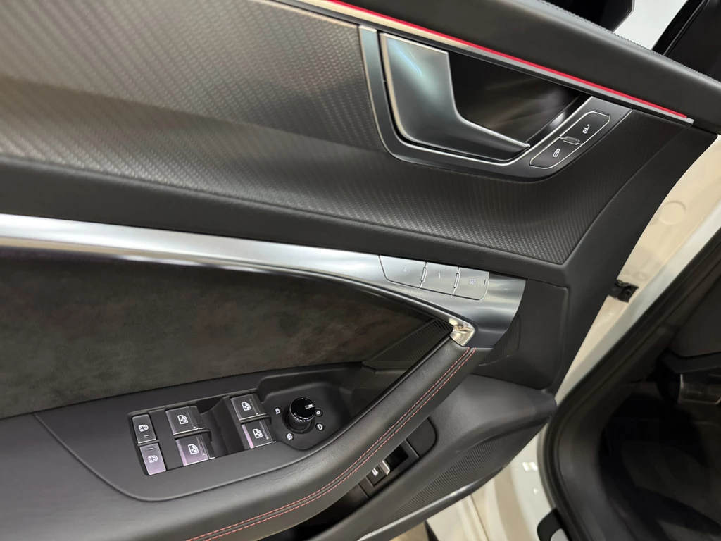 Audi RS6 – foto 15