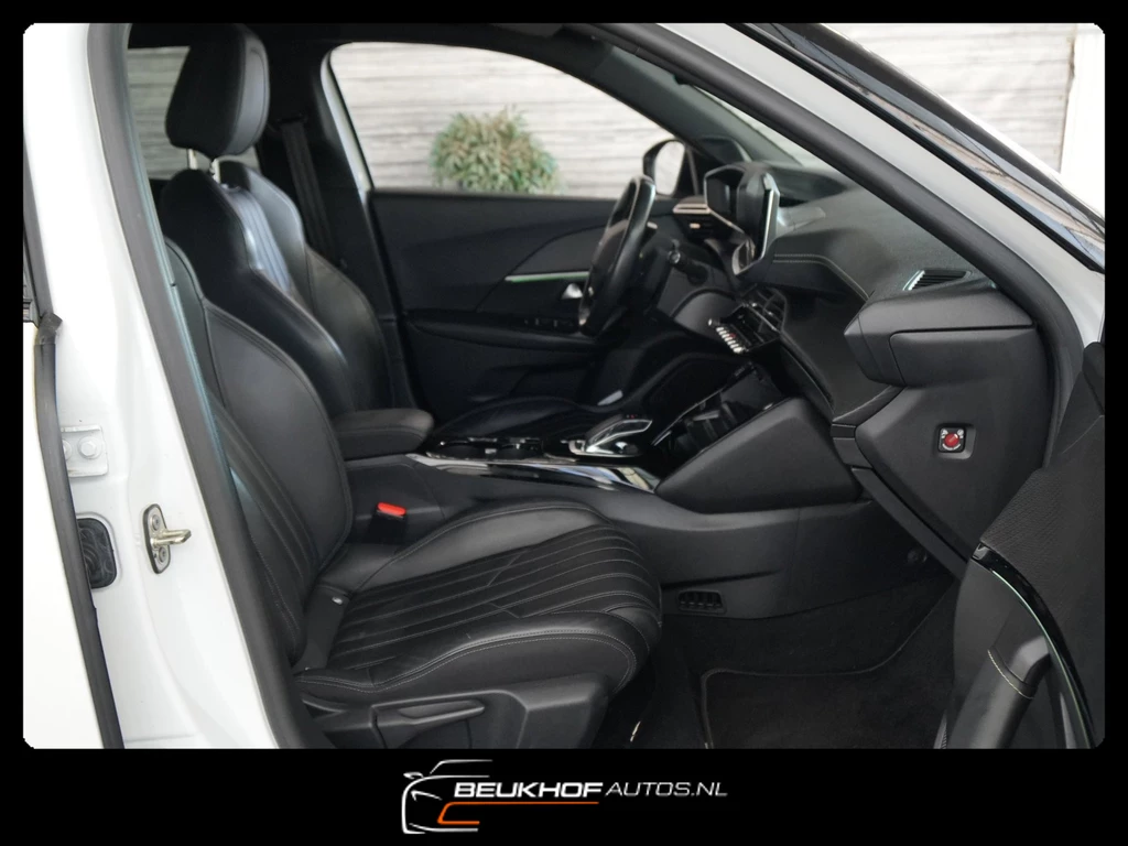Peugeot e-2008 – foto 40