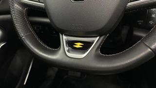 Renault Megane E-Tech – thumbnail 32