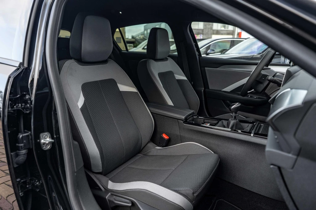 Opel Astra – foto 20