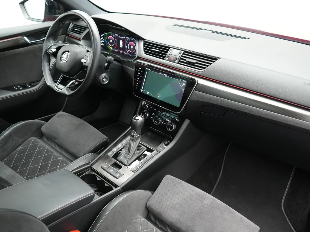 Škoda Superb – foto 13