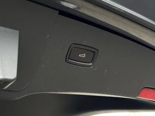 Porsche Cayenne – thumbnail 22