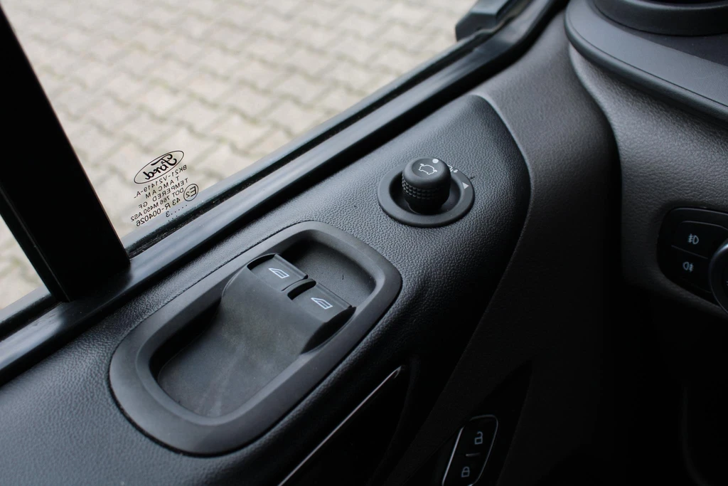 Ford Transit Custom – foto 11