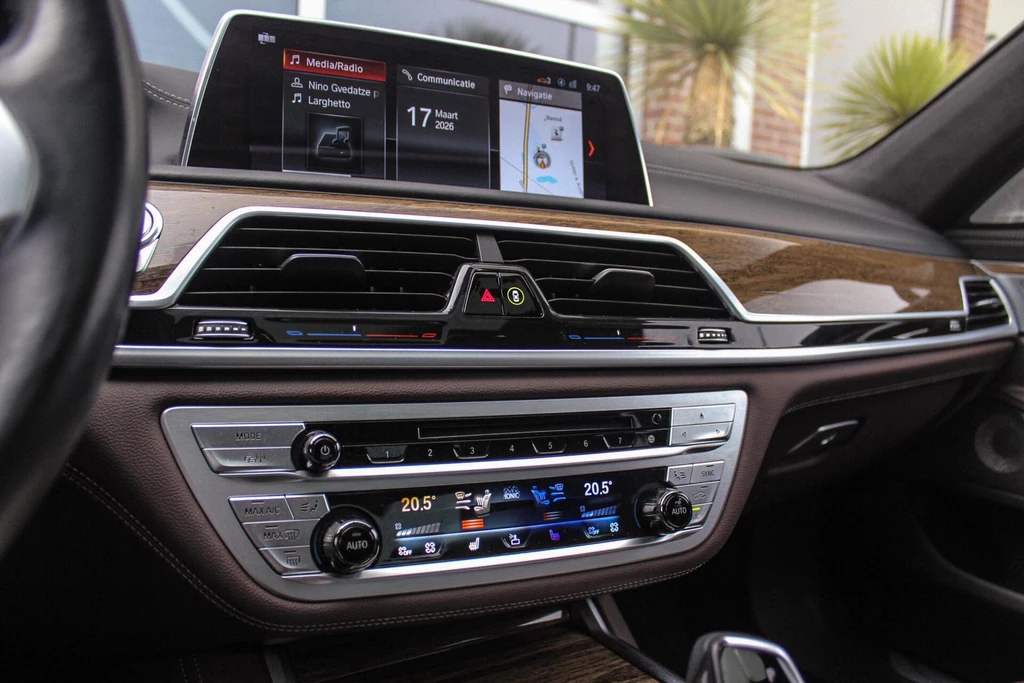 BMW 7 Serie – foto 34