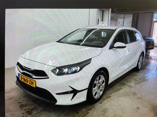 Kia Ceed Sportswagon – thumbnail 1