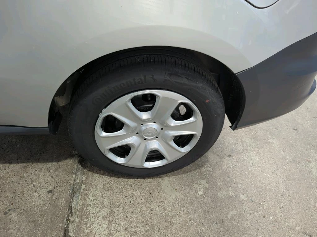 Ford Transit Courier – foto 11