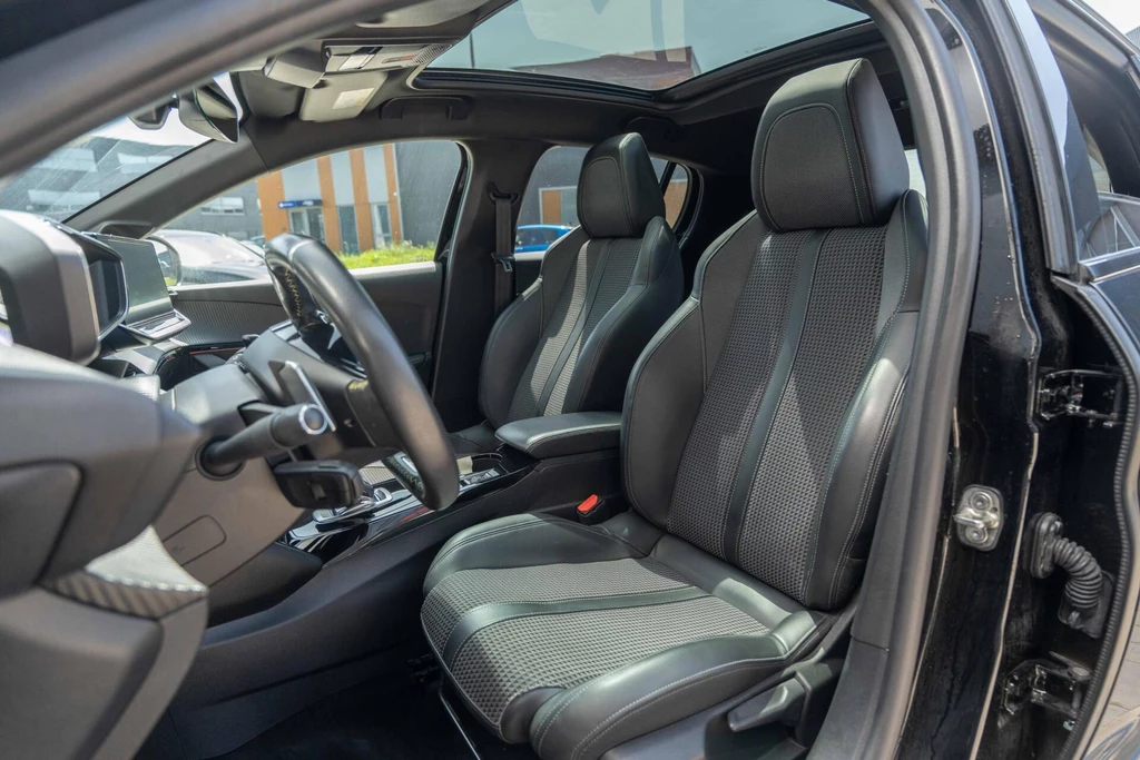 Peugeot 208 – foto 14