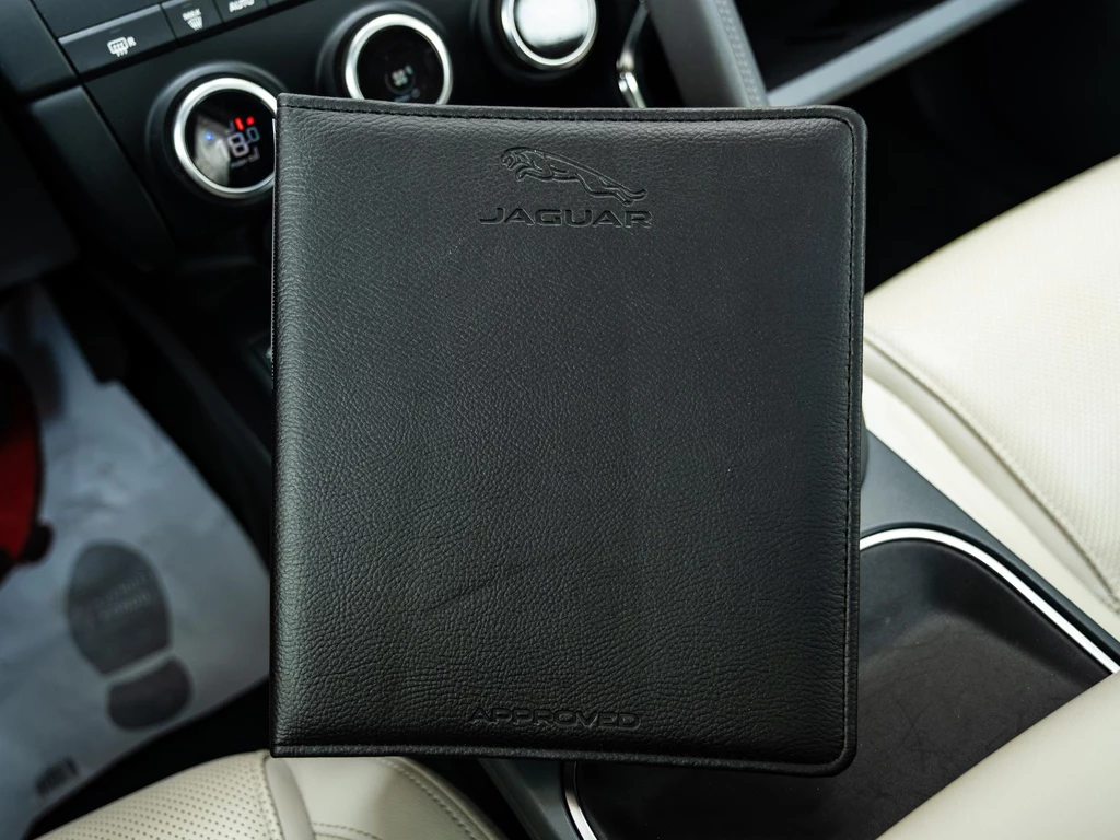 Jaguar E-PACE – foto 61