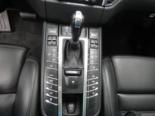 Porsche Macan – thumbnail 18