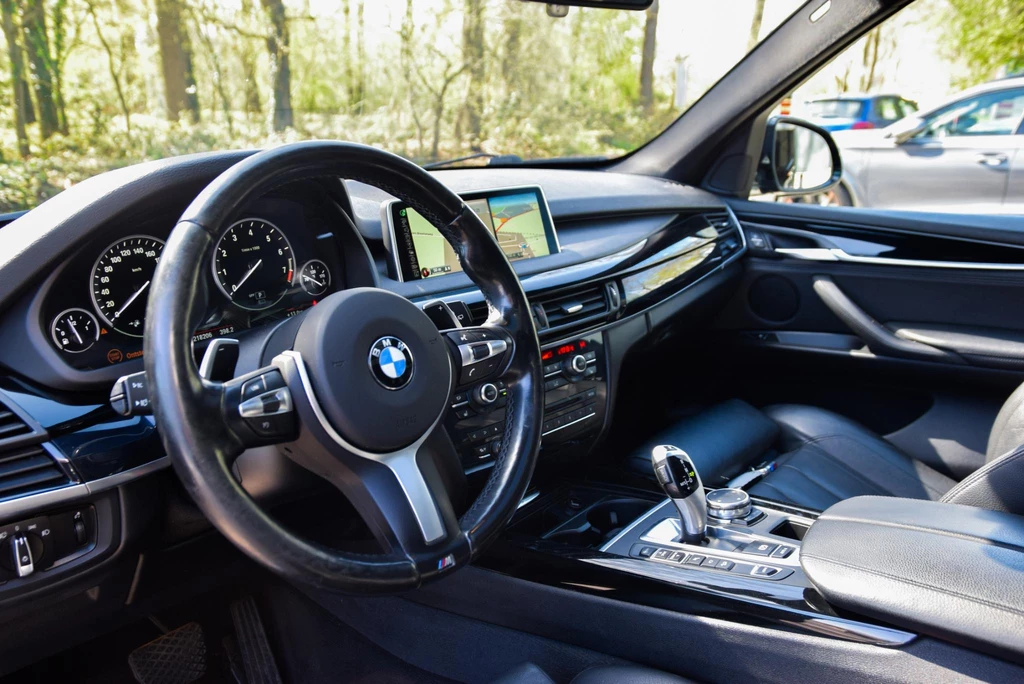 BMW X5 – foto 11
