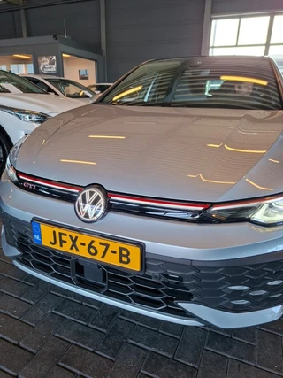 Volkswagen Golf – thumbnail 10
