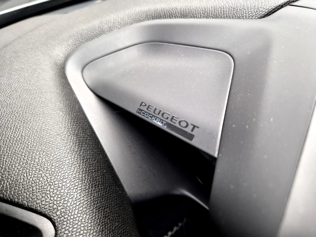 Peugeot 208 – foto 30