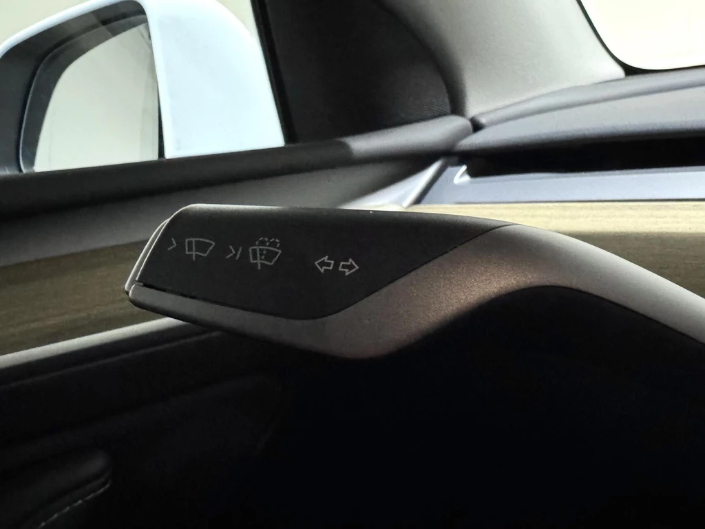Tesla Model Y – foto 41