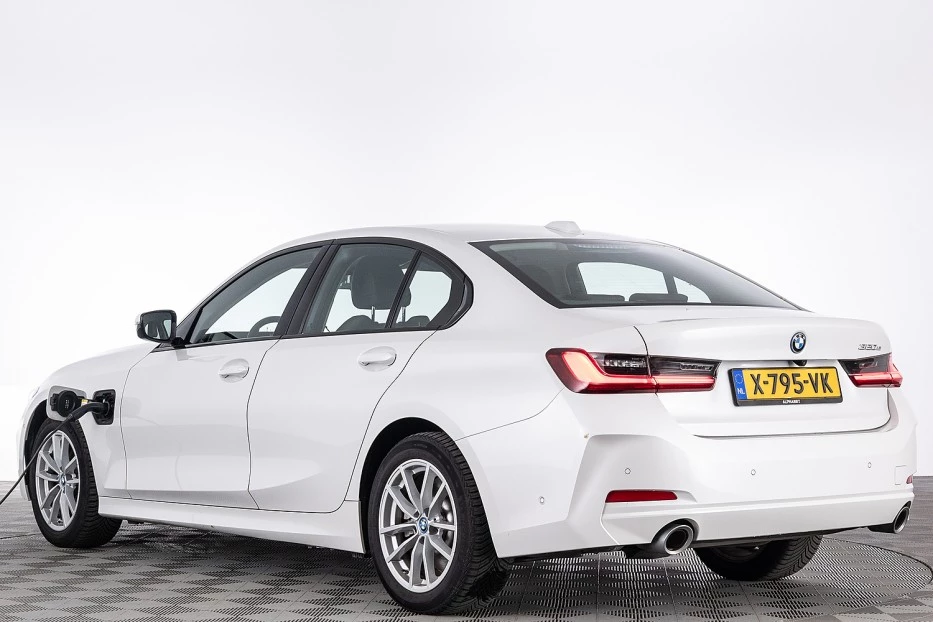 BMW 3 Serie – foto 4