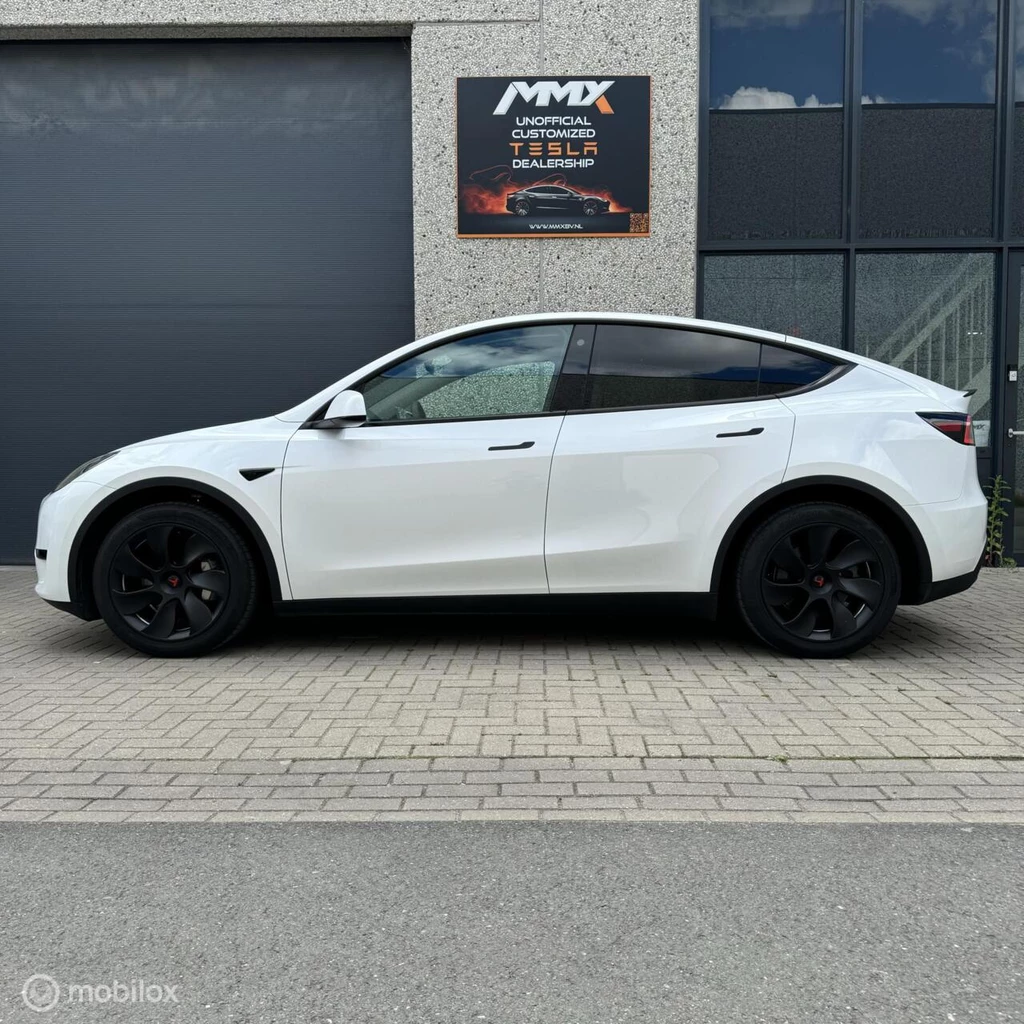 Tesla Model Y – foto 2