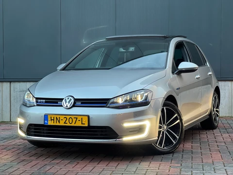 Volkswagen Golf 1.4 TSI GTE * Navi * Pano * Cruise * Led * Goed Onderhouden *