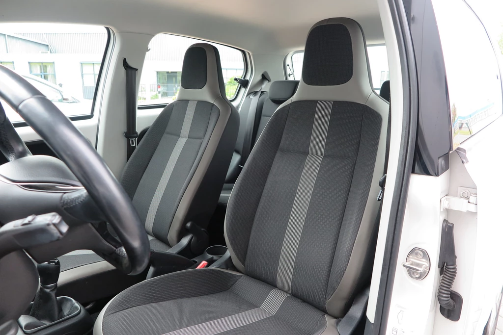 Volkswagen up! – foto 22