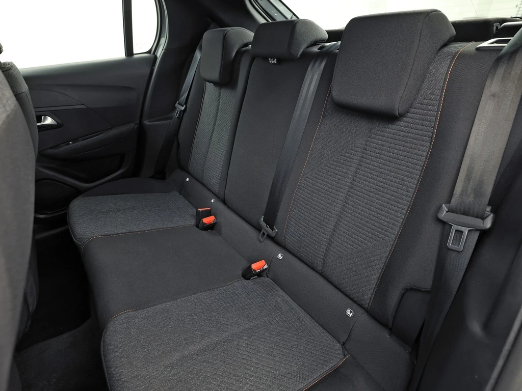Peugeot 208 – foto 17