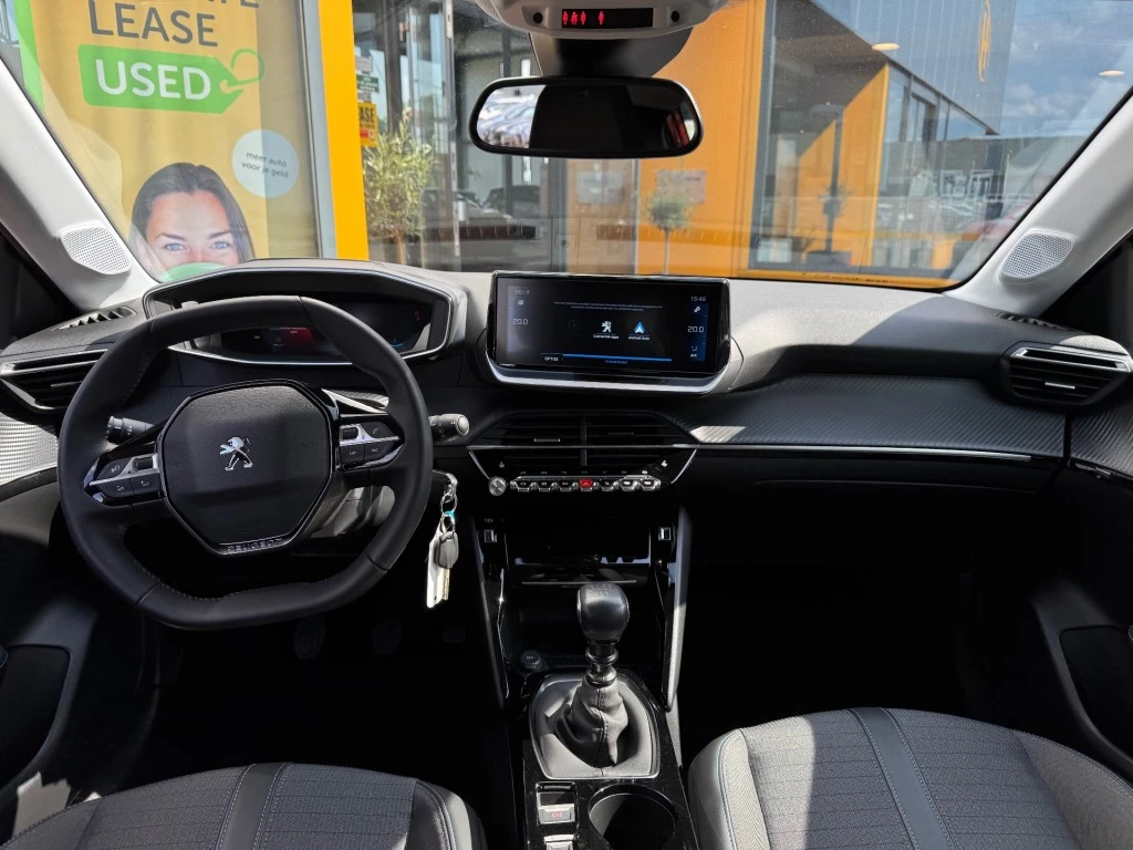Peugeot 208 – foto 19