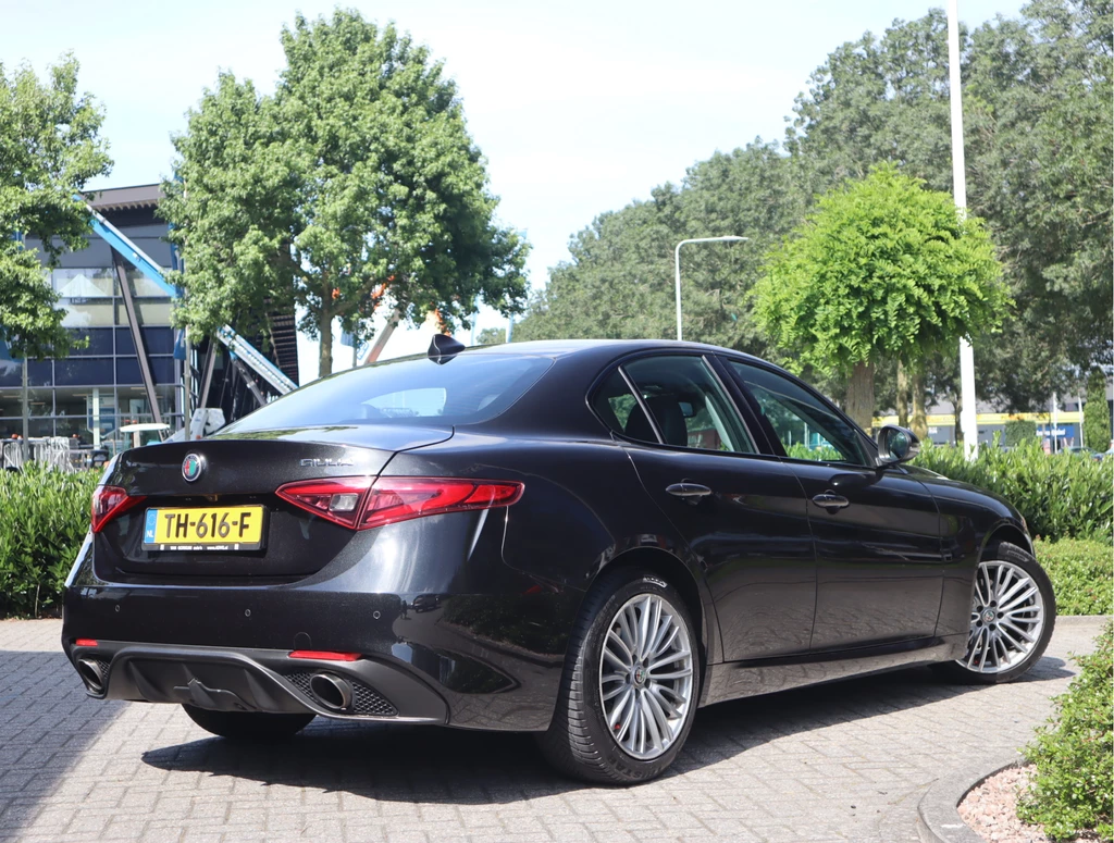 Alfa Romeo Giulia – foto 8