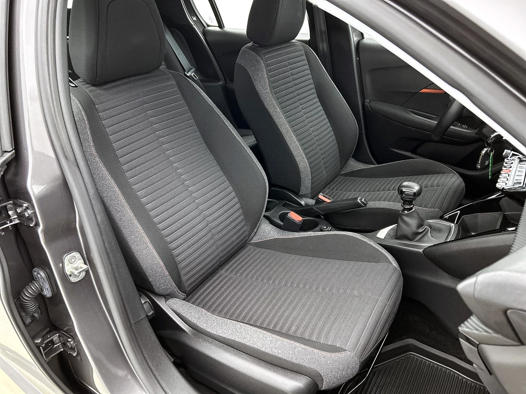 Peugeot 208 – foto 32