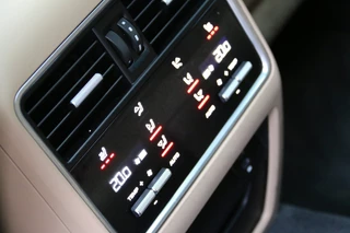 Porsche Cayenne – thumbnail 21