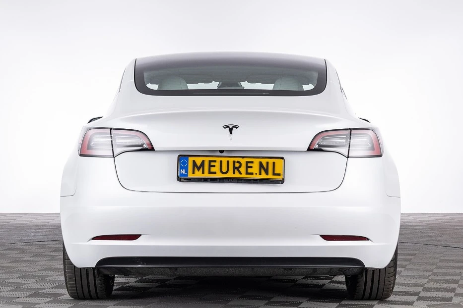Tesla Model 3 – foto 4