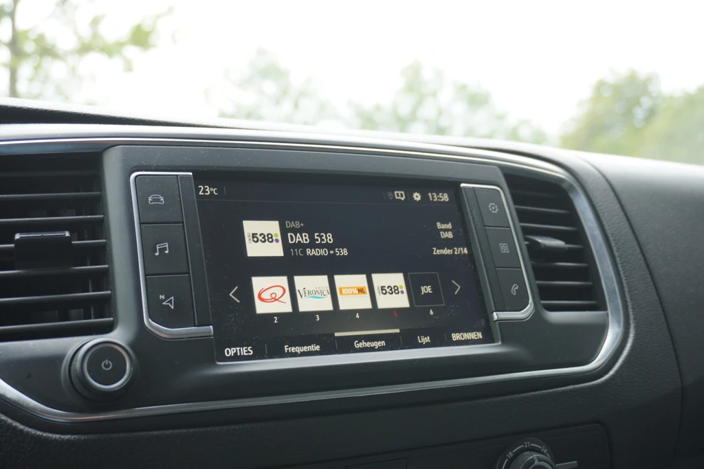Opel Vivaro – foto 16