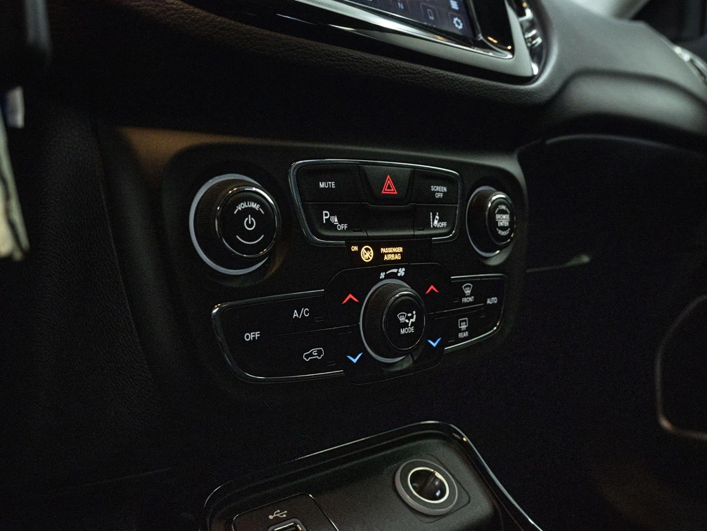 Jeep Compass – foto 14