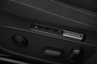 Volkswagen Golf – thumbnail 20