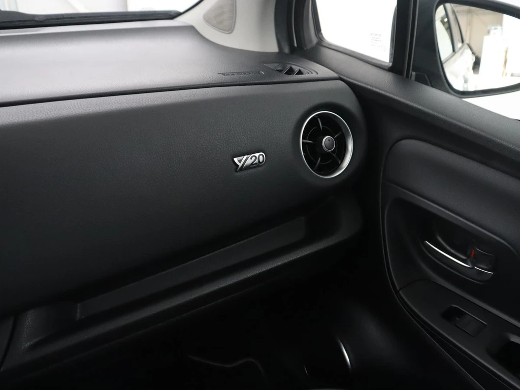 Toyota Yaris – foto 21