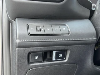 Hyundai Santa Fe – thumbnail 25