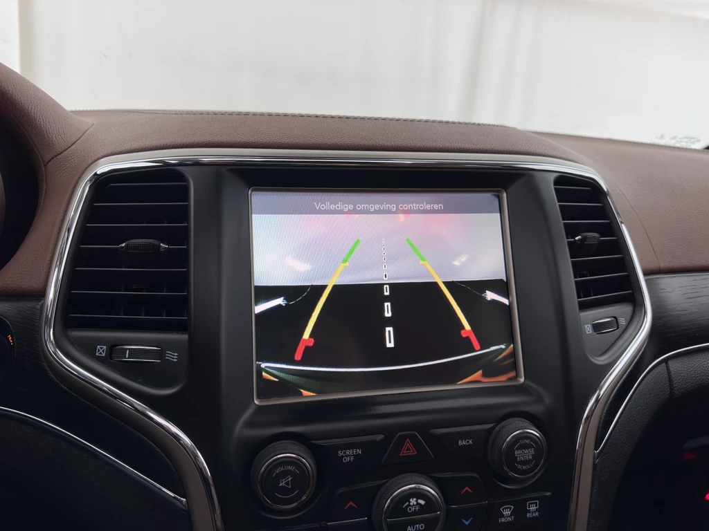 Jeep Grand Cherokee – foto 16