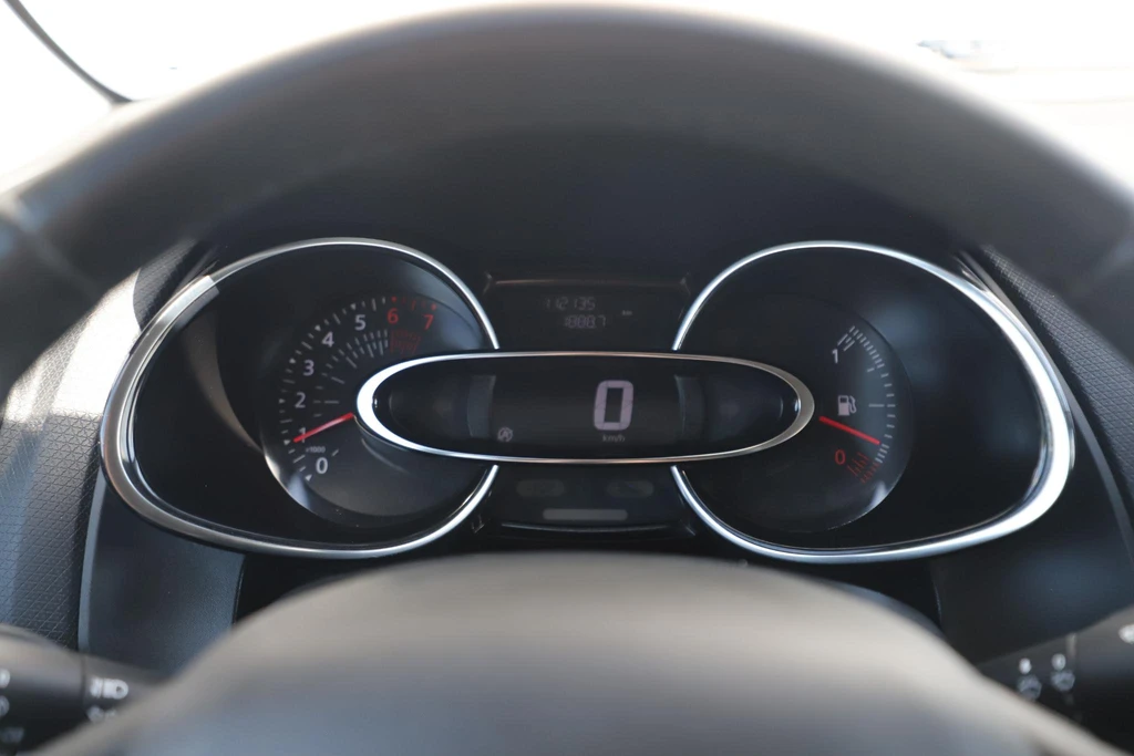 Renault Clio – foto 11