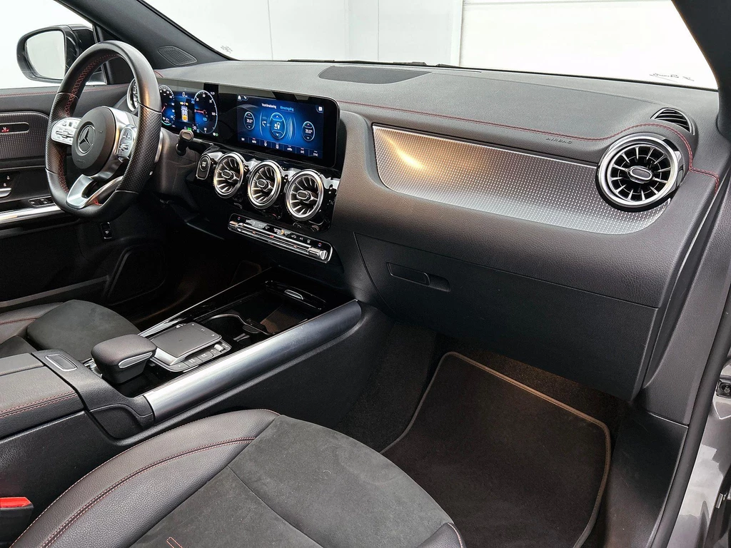 Mercedes-Benz EQA – foto 28