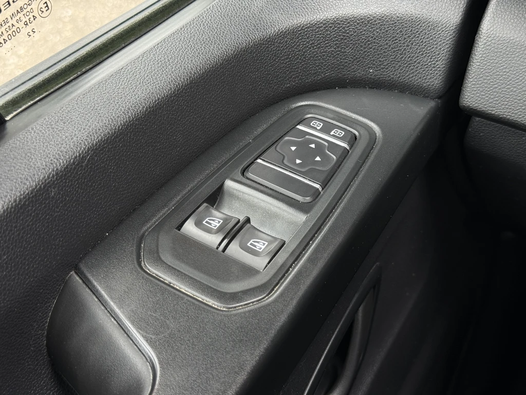 Renault Trafic – foto 28