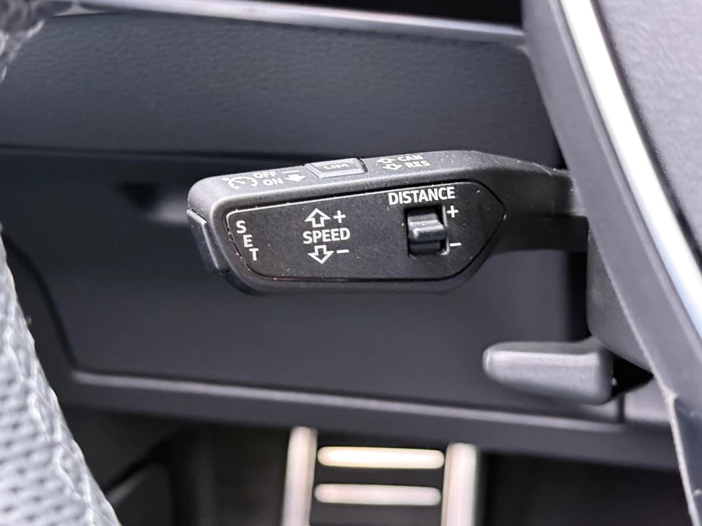 Audi Q8 e-tron – foto 17