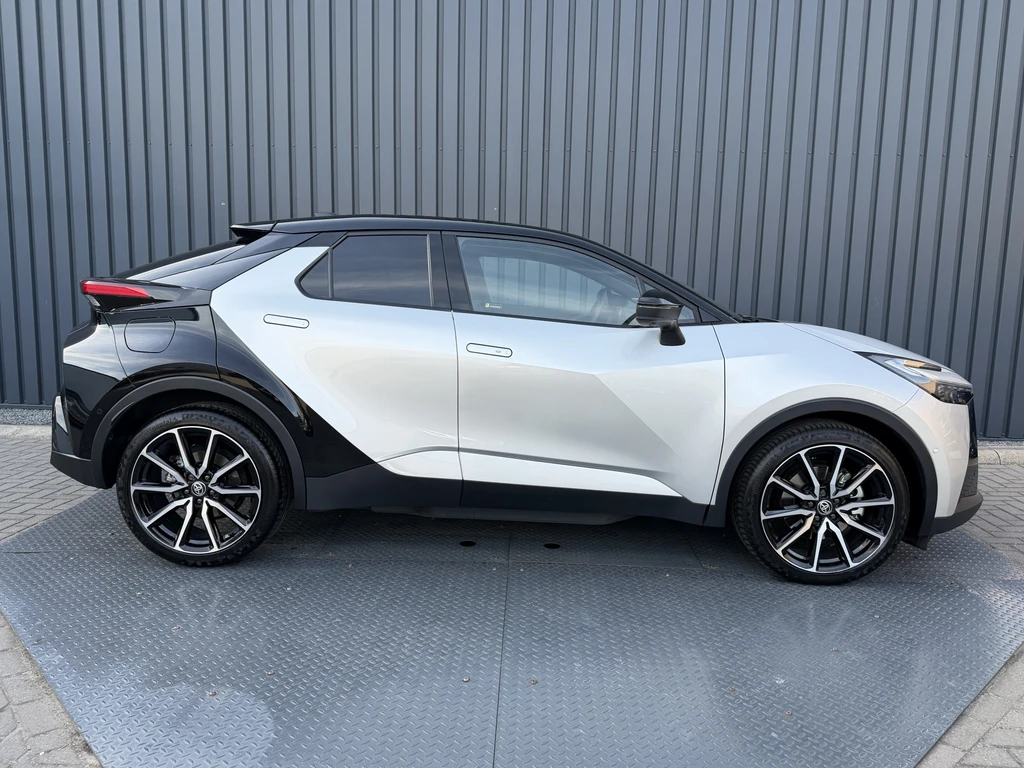 Toyota C-HR – foto 9