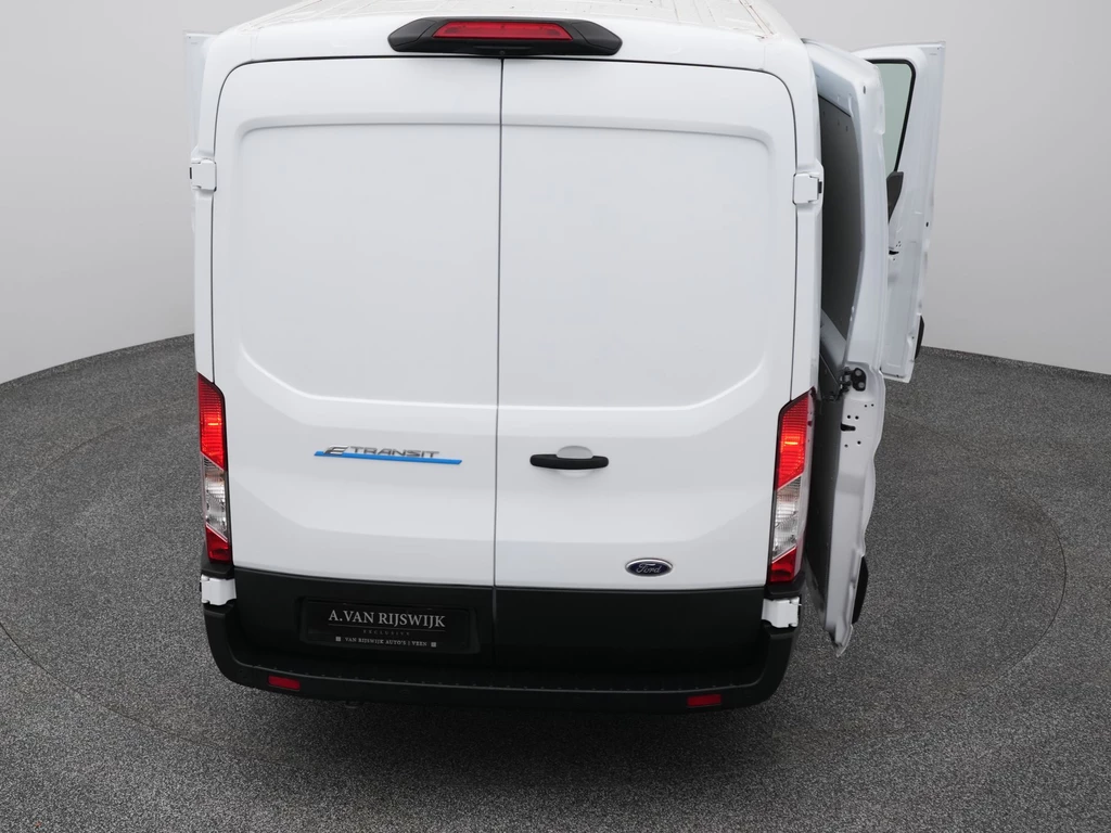 Ford E-Transit – foto 36