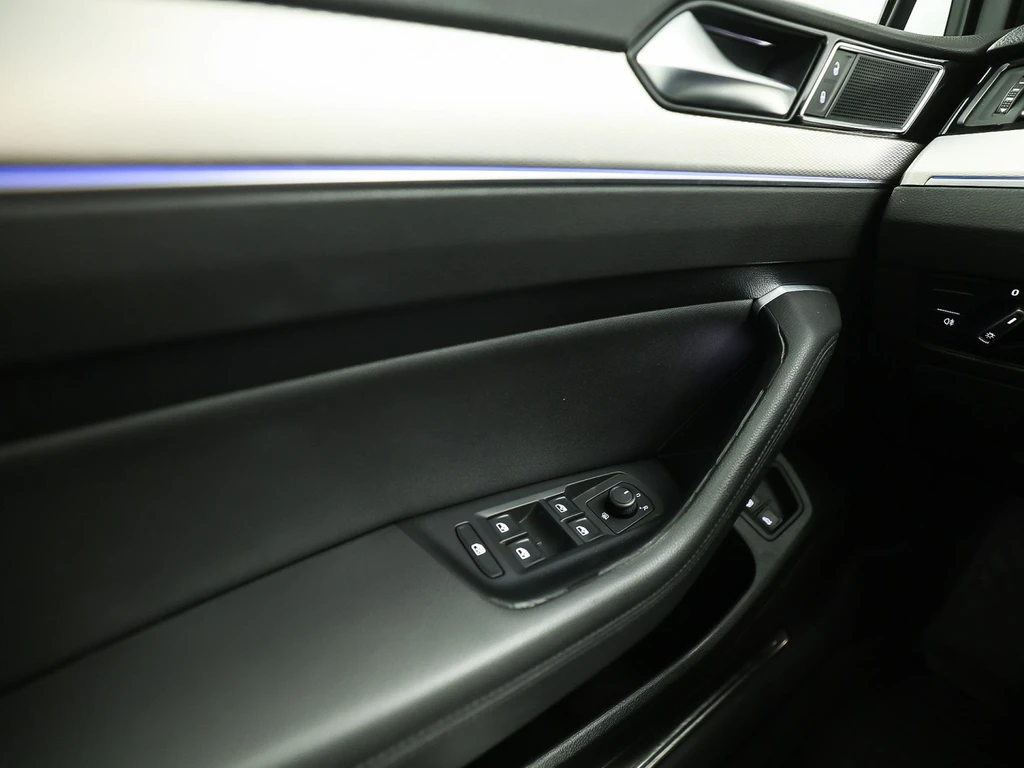 Volkswagen Passat – foto 29