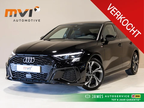 Audi A3 Limousine 30 TFSI 2x S-Line edition / 110pk / Panorama dak / Trekhaak /