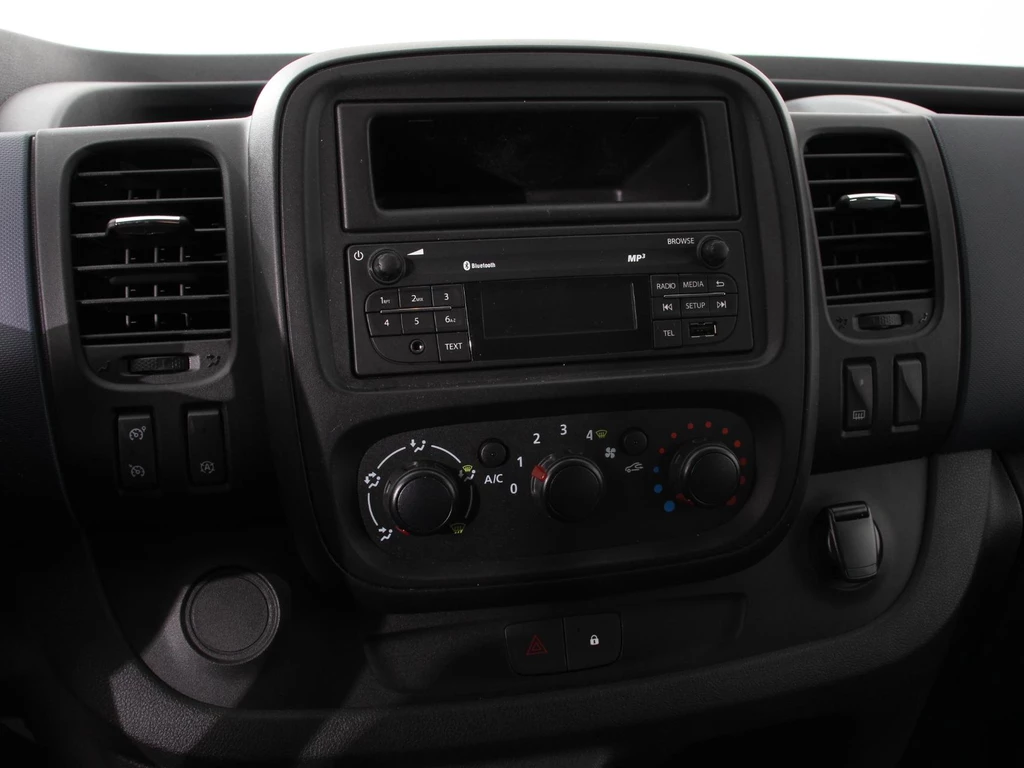 Opel Vivaro – foto 18