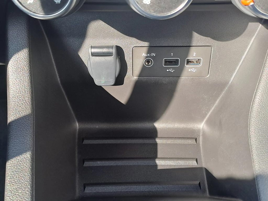 Renault Clio – foto 25