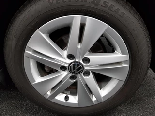 Volkswagen Golf – thumbnail 30