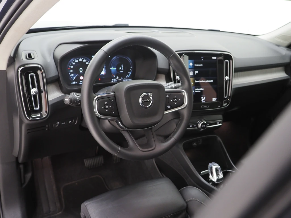 Volvo XC40 – foto 18