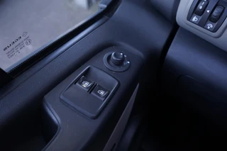 Renault Trafic – thumbnail 33