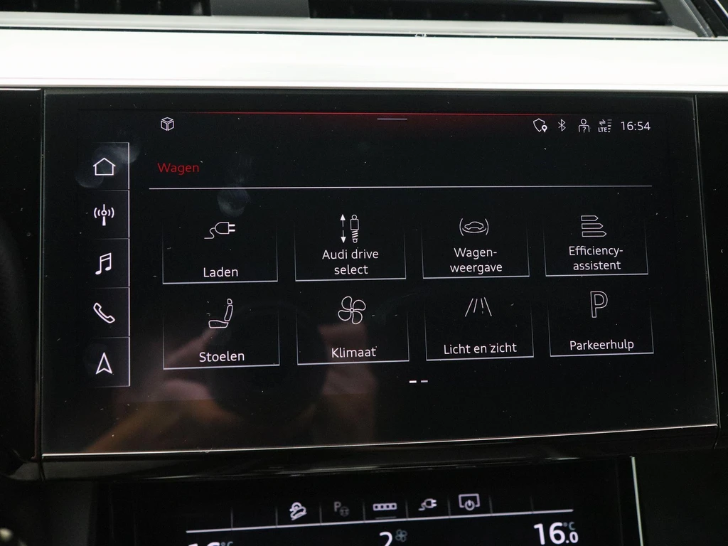 Audi Q8 e-tron – foto 37