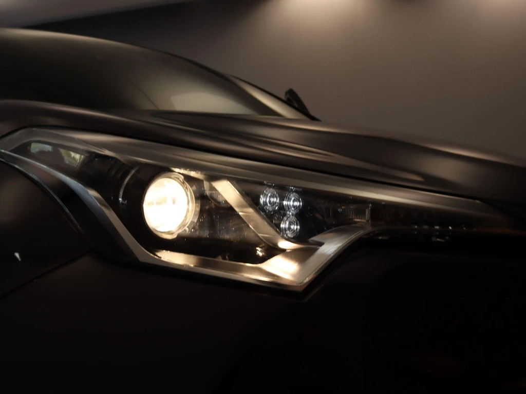 Toyota C-HR – foto 20