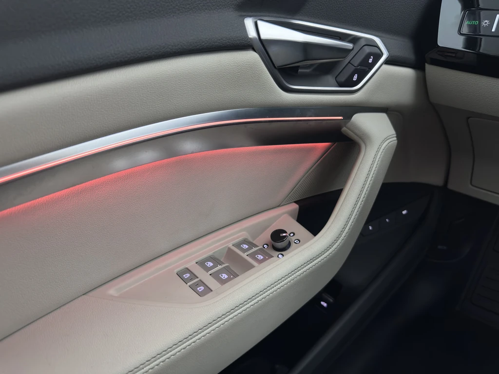 Audi Q8 e-tron – foto 26